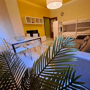 Casa de hóspedes Nest Style 