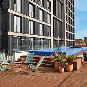 The Social Hub Poblenou Hotel